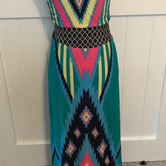 Colorful semi crop dress - Picture 2 of 2